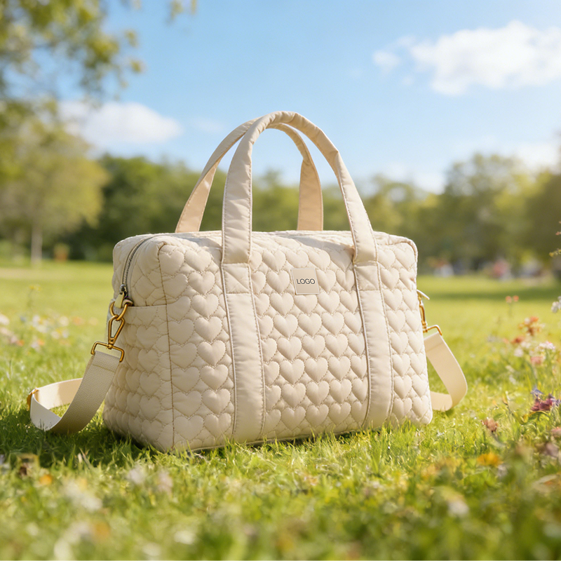 Heart Quilted Bag - Image 3